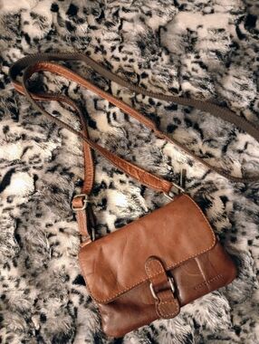 Retro Brown Soft Leather Crossbody Bag - Timeless Everyday Style